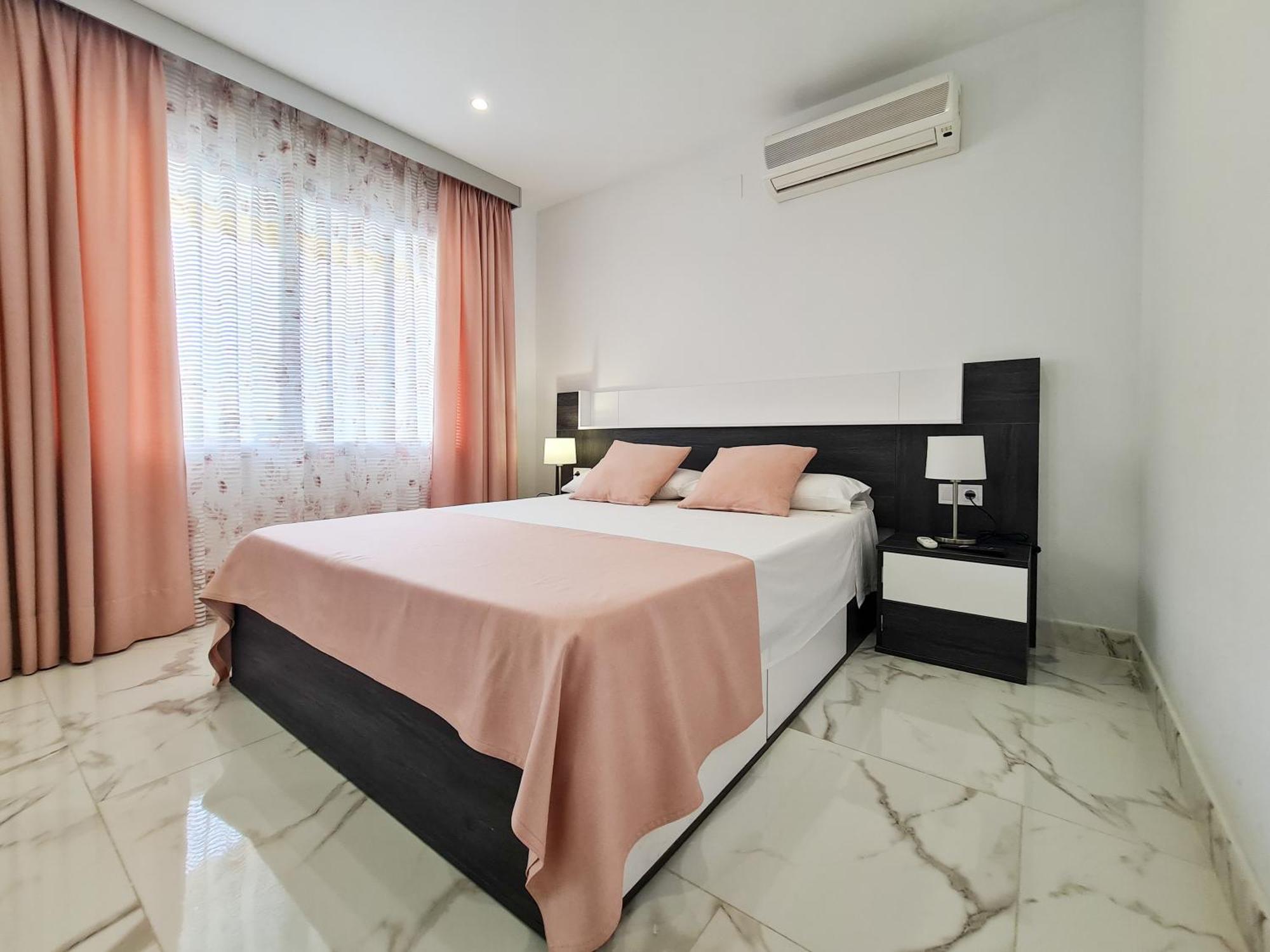 Apartamento Edificio Astoria Benidorm Buitenkant foto