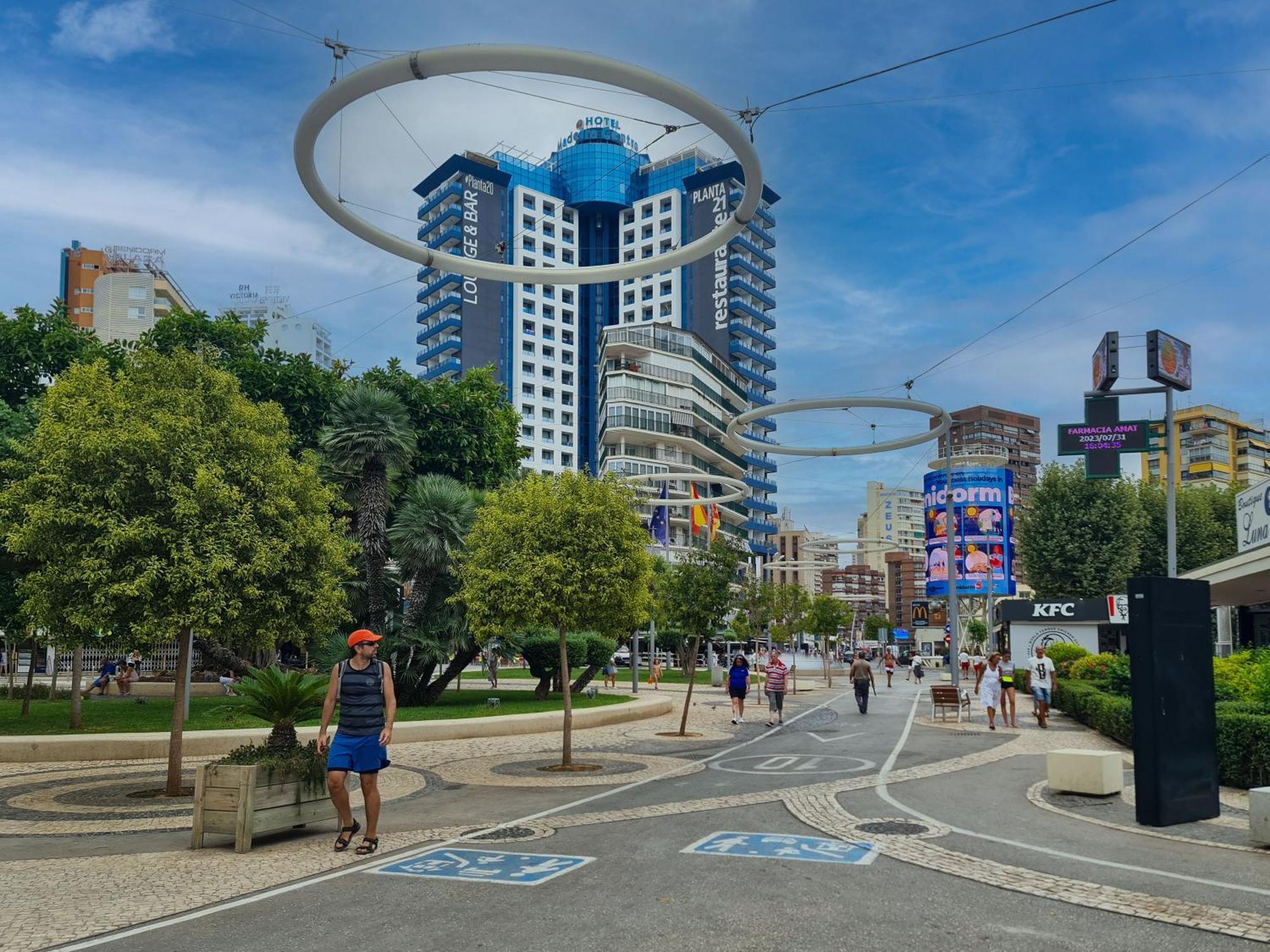 Apartamento Edificio Astoria Benidorm Buitenkant foto