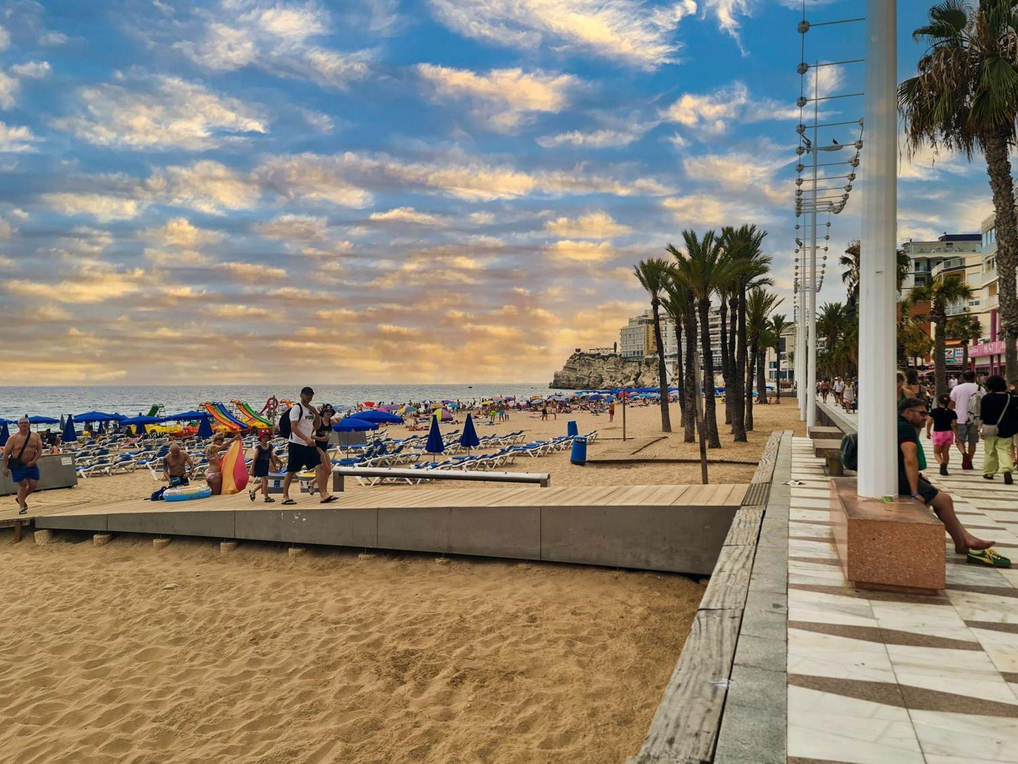 Apartamento Edificio Astoria Benidorm Buitenkant foto